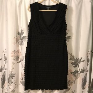 Sleeveless black dress